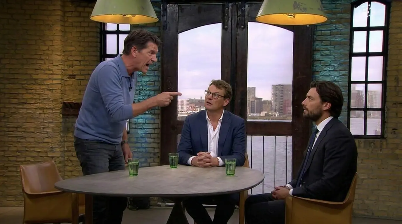 Gespannen moment tussen Huys en Baudet